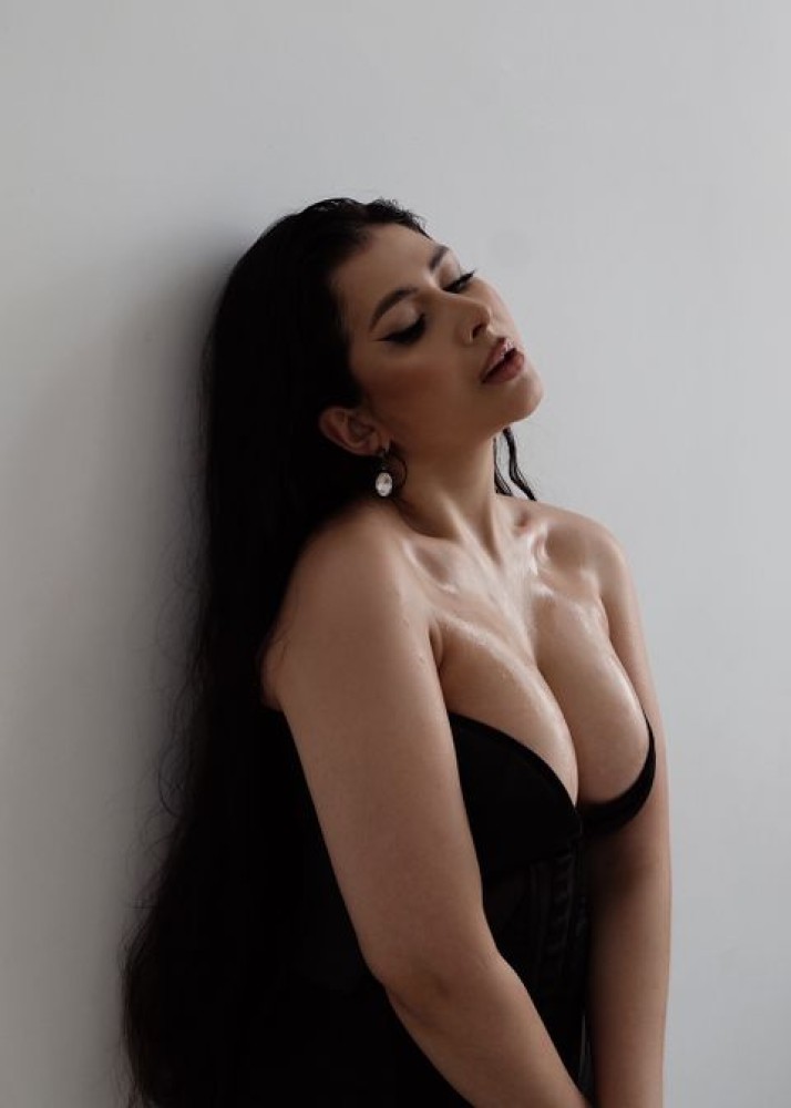 Индивидуалка Амина фото № 2 в городе Феодосия